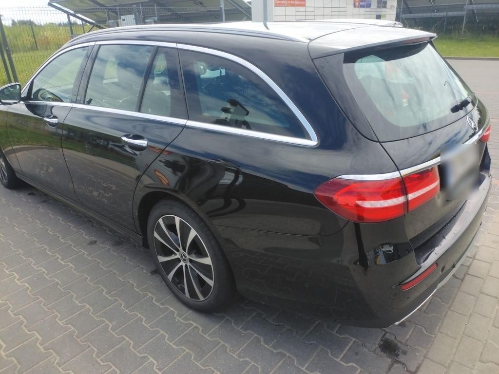 نمای دیگر مرسدس بنز مرسدس E 450, 4Matic کارکرده