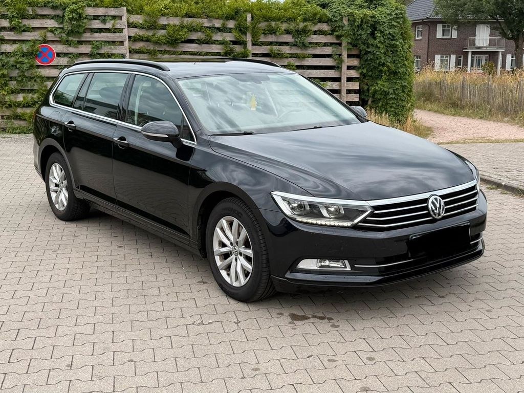 نمای دیگر فولکس واگن پاسات 1.6 TDI