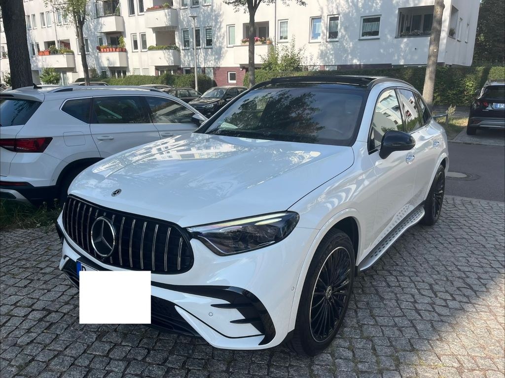 مرسدس بنز GLC 220 d 4M. AMG.Premium Plus .Voll.Garantie