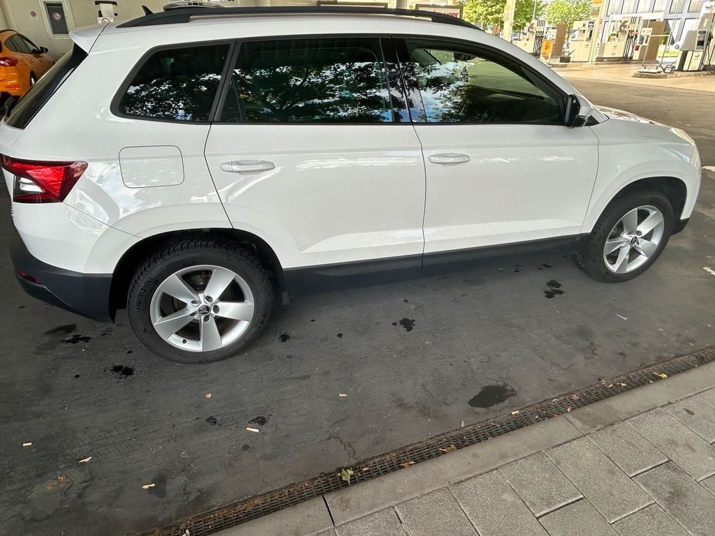 نمای دیگر اشکودا کاروک 1.5 TSI ACT استایل