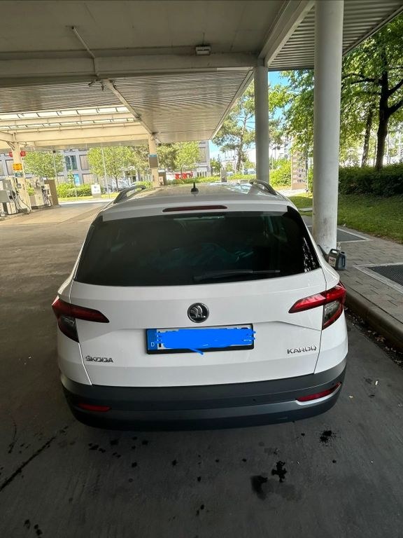 نمای دیگر اشکودا کاروک 1.5 TSI ACT استایل