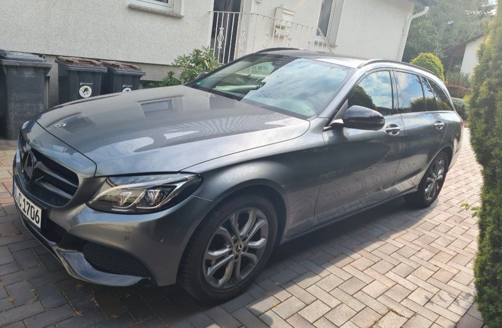 مرسدس بنز C 200 T Autom. -