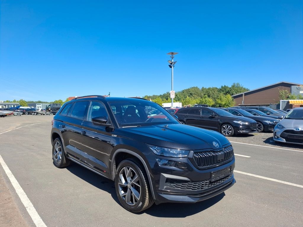 نمای دیگر اشکودا کودیاک اسپورت لاین 4x4