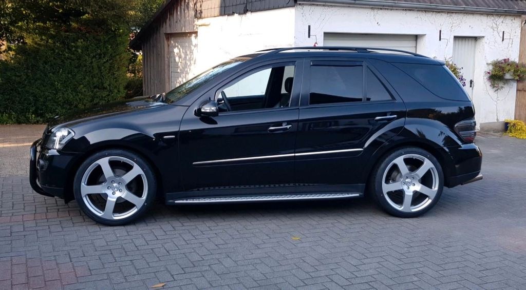 نمای دیگر مرسدس بنز ML 350 Edition 10 w164