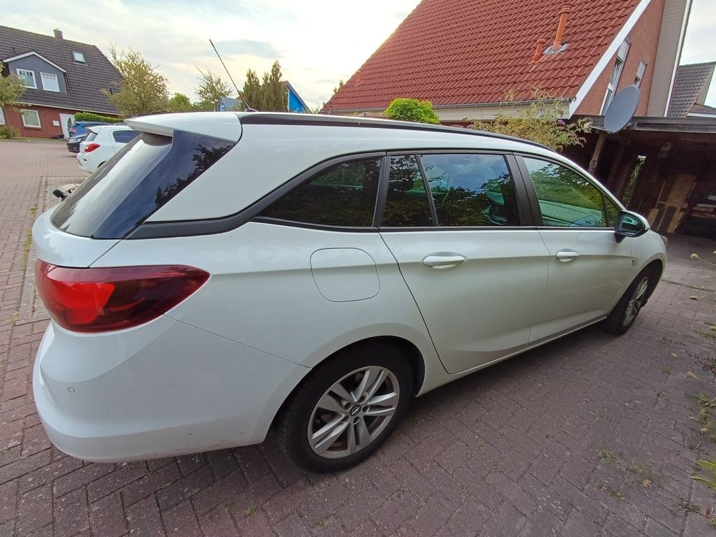 نمای دیگر Opel Astra ST Kombi Limousine mit TÜV