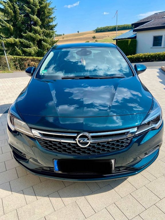 نمای دیگر Opel Astra K 1.4 T Lim. 92 KW Top Zustand
