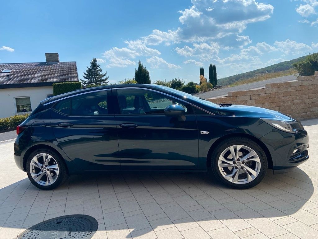 نمای دیگر Opel Astra K 1.4 T Lim. 92 KW Top Zustand