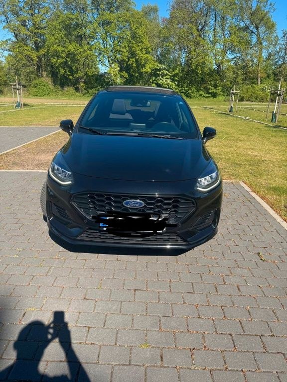 نمای دیگر فورد فیستا 1,0 EcoBoost 74KW استی-لاین ویگ...