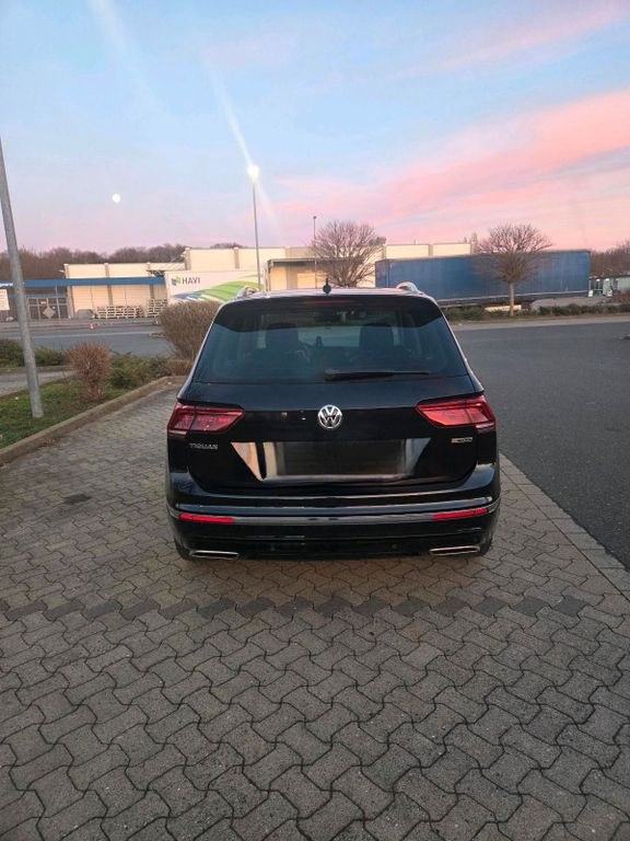 نمای دیگر فولکس واگن تیگوان R لاین 4 موشن 2.0 TDI 239 PS