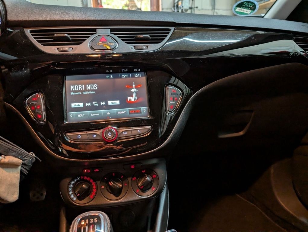 اوپل کورسا ماندارین-نارنجی AHK 100 اسب بخار