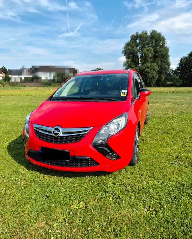 نمای دیگر اوپل زافیرا C تورر 2.0l OPC لاین