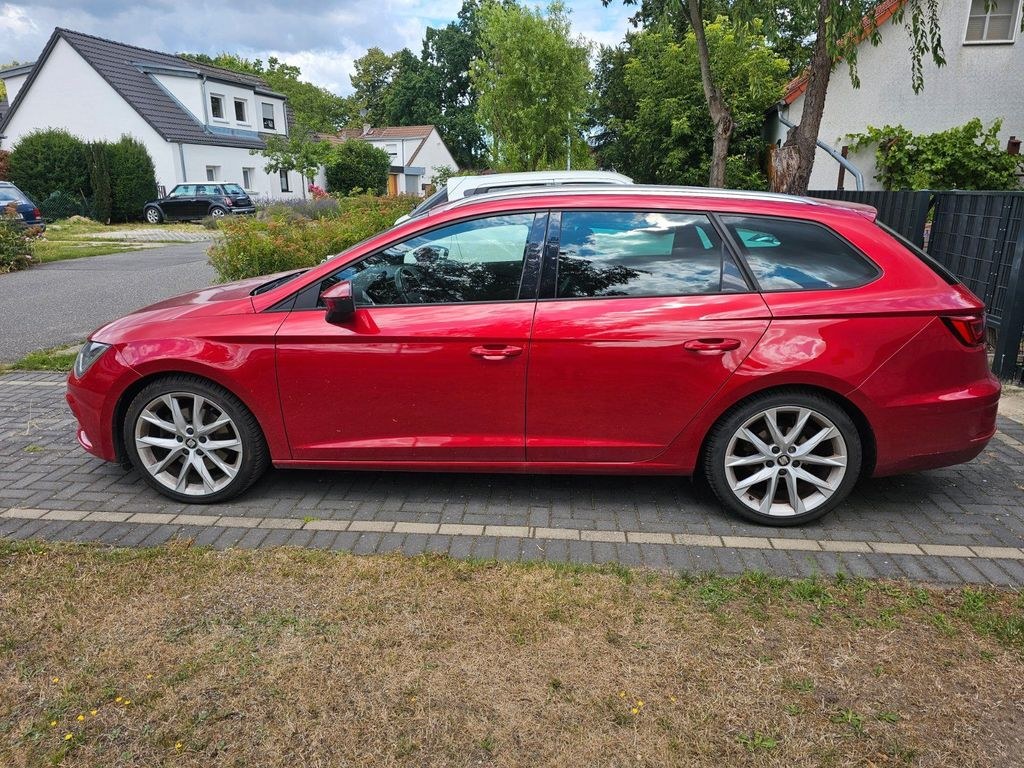 سیت لئون ST 2,0 TSI FR 140 KW 78000 KM ...