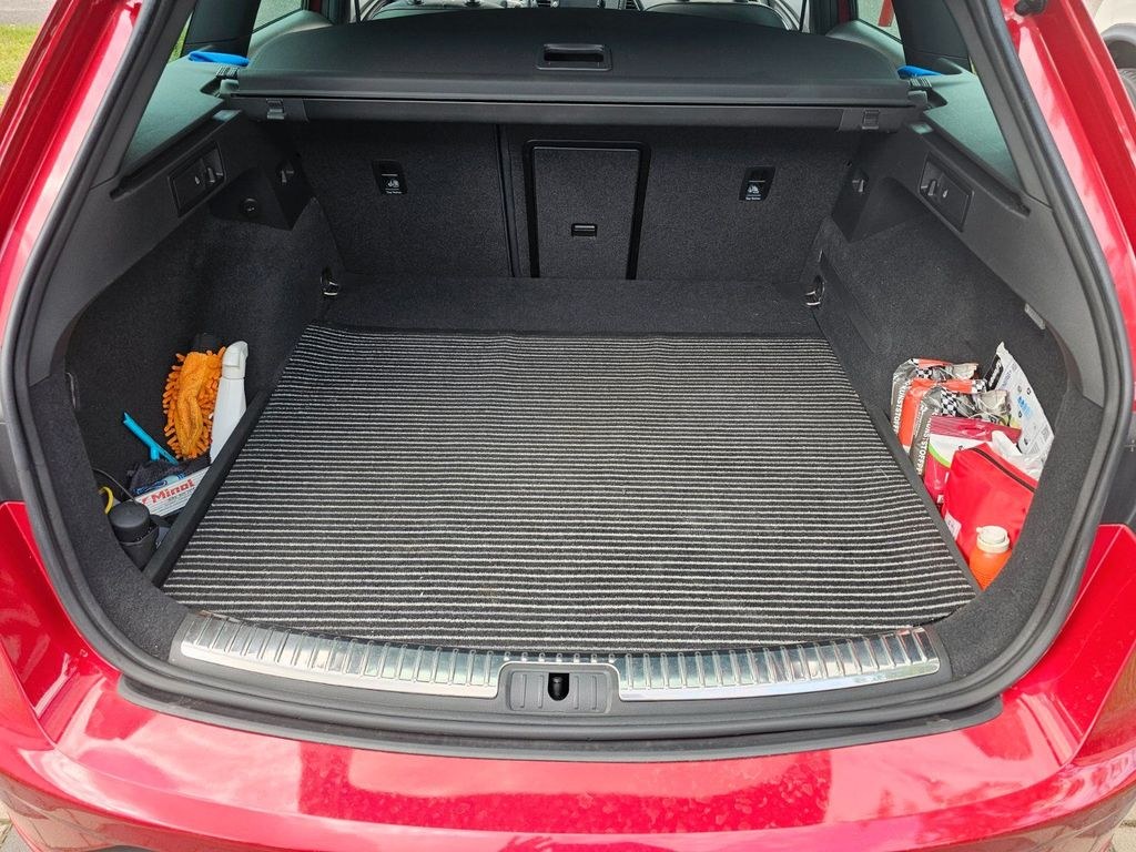 نمای دیگر سیت لئون ST 2,0 TSI FR 140 KW 78000 KM ...