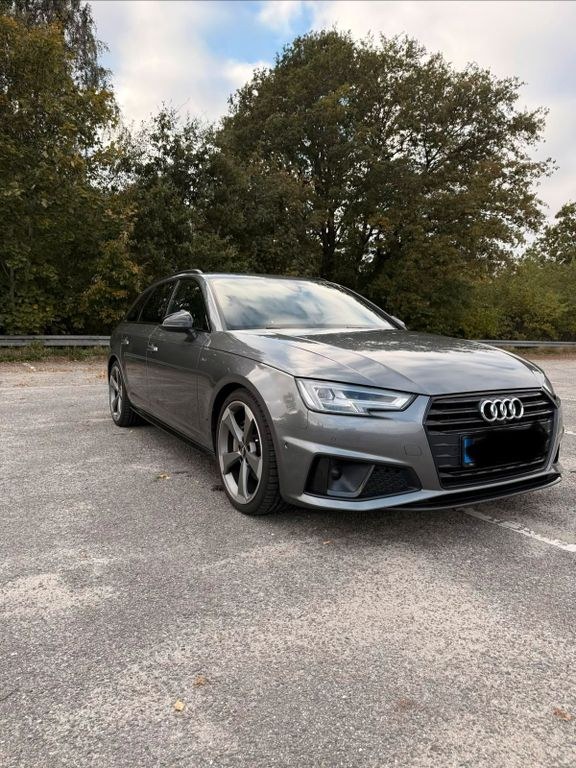 آئودی A4 B9 2,0 TDI S لاین S ترونیک 190 Ps