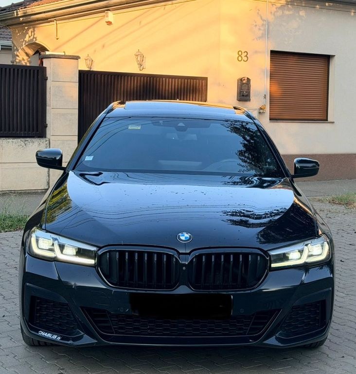 نمای دیگر بی ام و G31 520d Xdrive ام اسپورت
