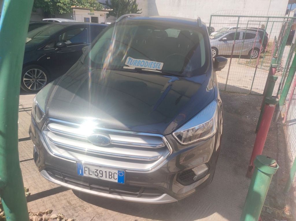 نمای دیگر فورد کوگا 1.5 TDCI 120 CV S&S 2WD تیتانیوم