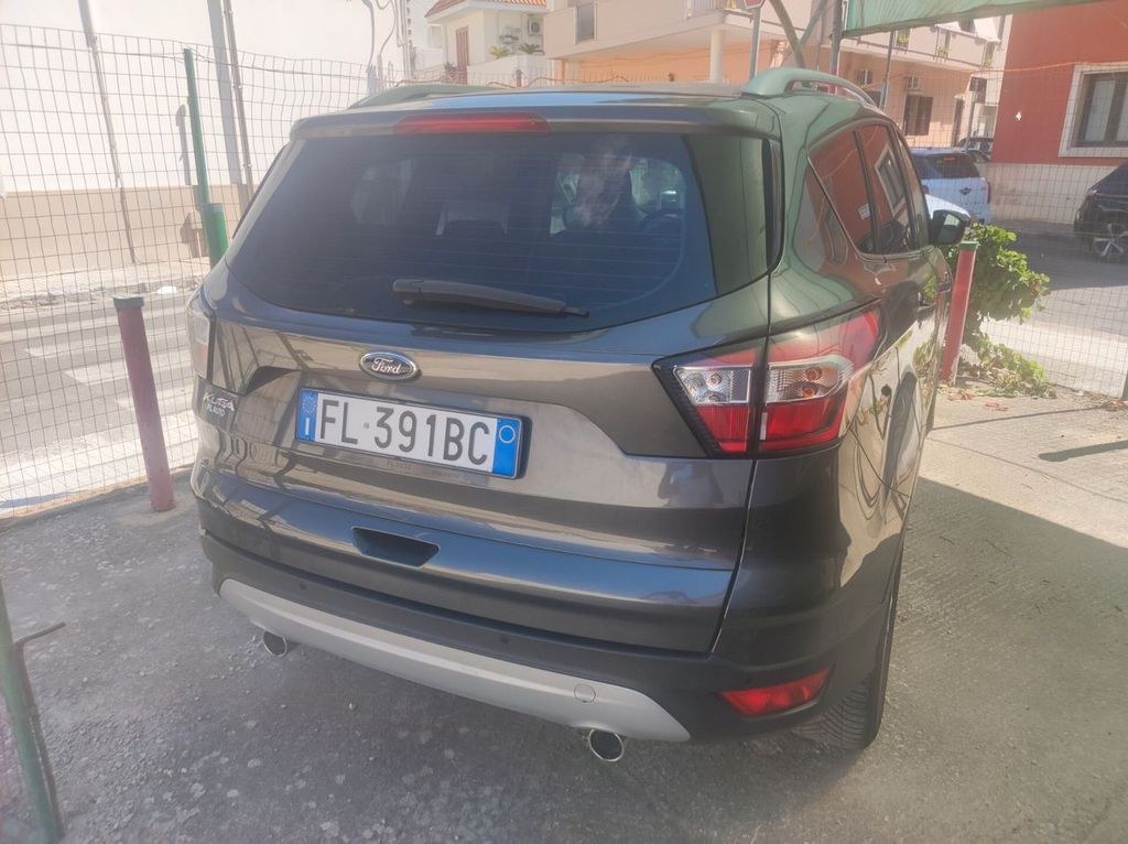 نمای دیگر فورد کوگا 1.5 TDCI 120 CV S&S 2WD تیتانیوم