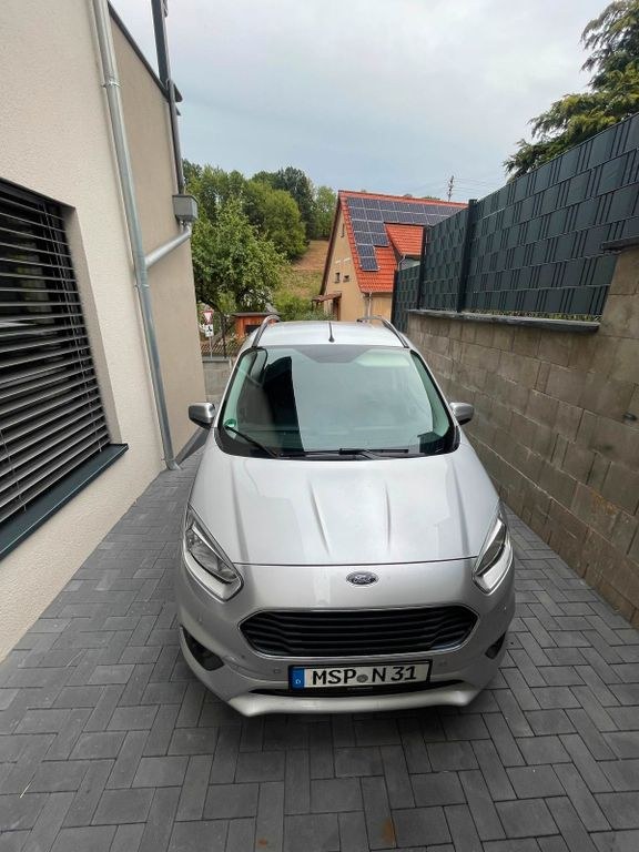 فورد Tourneo courier 1.5 TDCI viele Neuteile