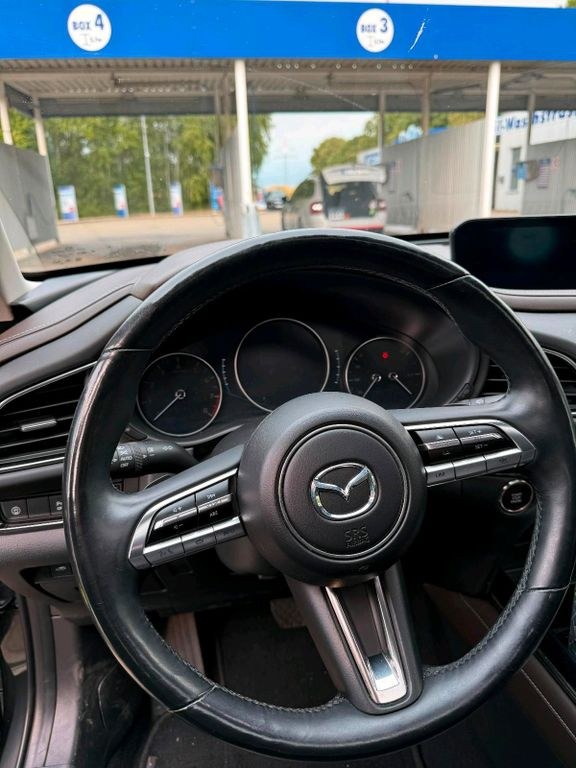 نمای دیگر مزدا مزدا XC-30 هیبرید بنزین/الکتریک