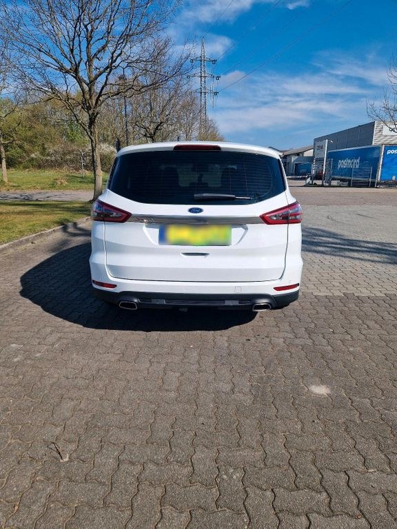 نمای دیگر فورد S-max 2,0 TDCi 132KW 7-Sitzer