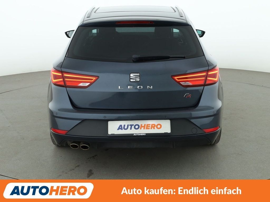 نمای دیگر سیت لئون 2.0 TSI FR