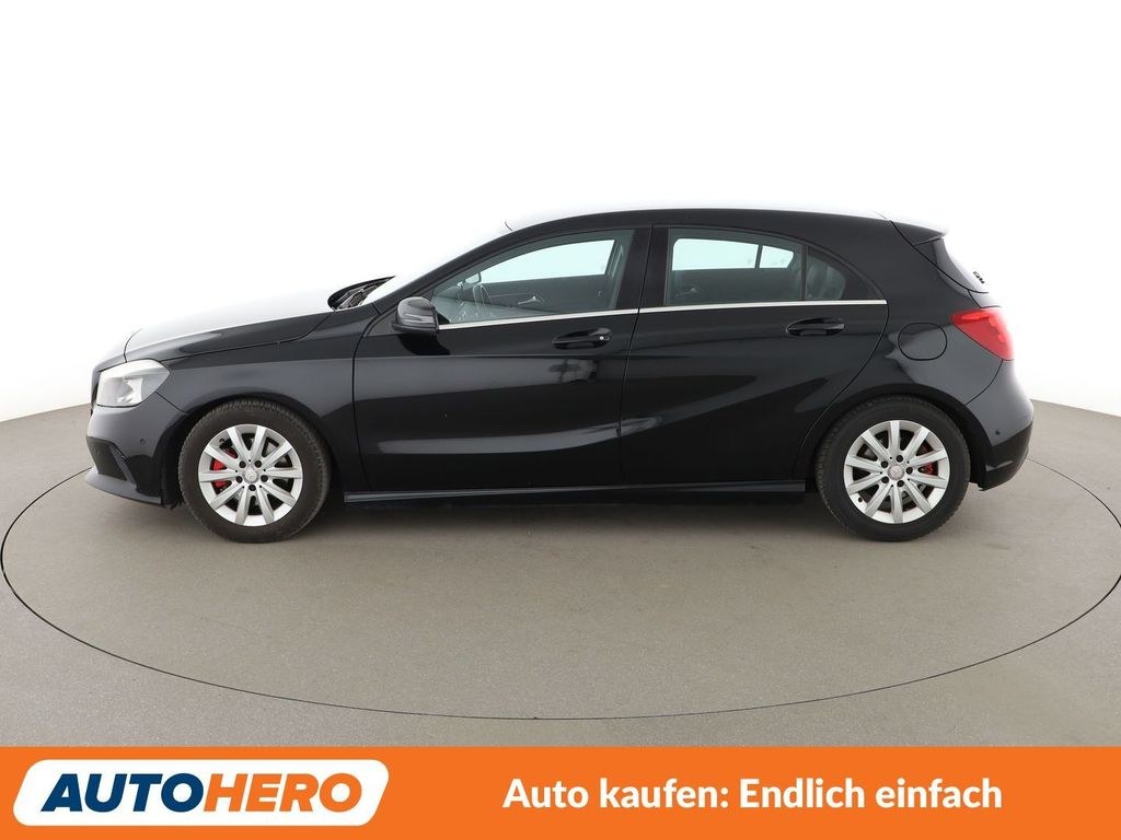 نمای دیگر مرسدس بنز A کلاس A 180 BlueEfficiency استایل