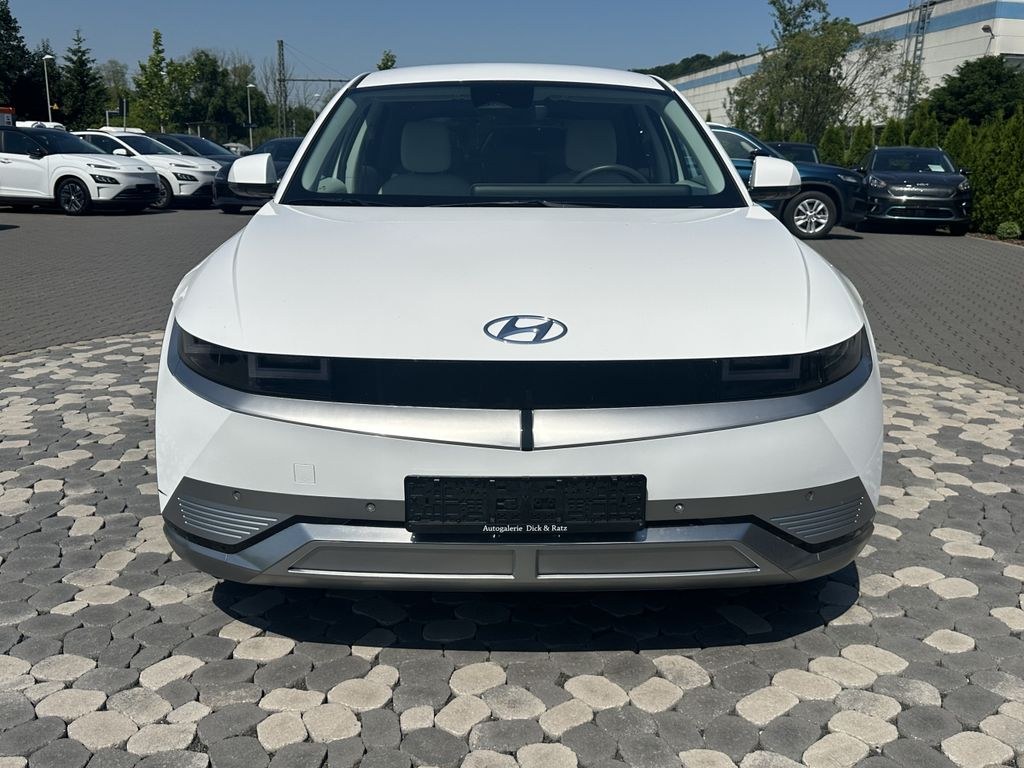 نمای دیگر هیوندای آیونیک 5 تکنیک 4WD چرم پیکسل ACC بوز 72,6kWh