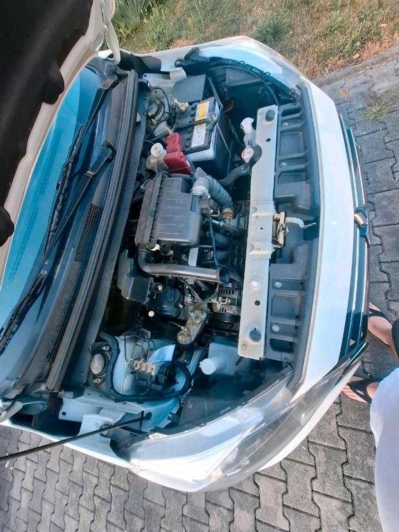 نمای دیگر میتسوبیشی خودروهای نو