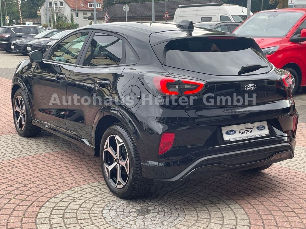 نمای دیگر فورد پوما اتوماتیک ST-Line / GJR+ACC+155 PS+360°