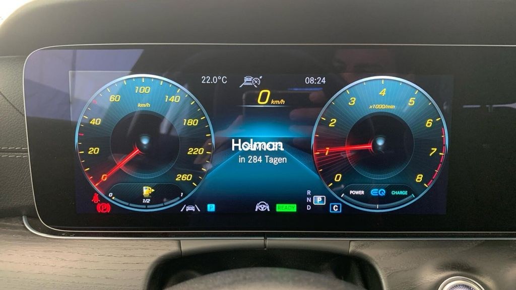 نمای دیگر مرسدس بنز CLS 450 9G 4M AMG Line شب MBUX MULTIBEAM BURM