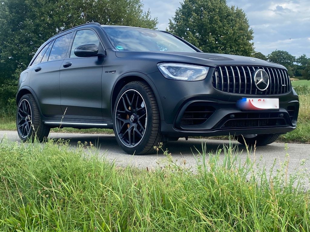 نمای دیگر مرسدس بنز GLC 63 S AMG*MERCEDES-SERVICE*VOLLAUSSTATTUNG*