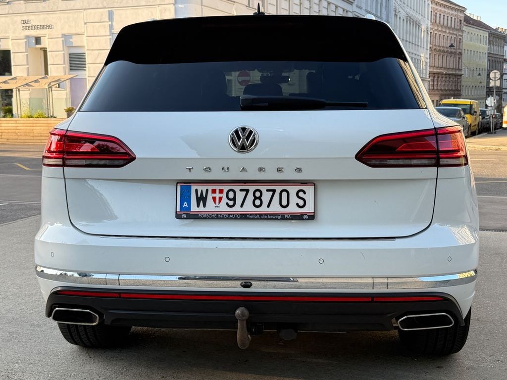 نمای دیگر فولکس واگن توآرگ 3.0 V6 TDI SCR 170kW 4MOTION تیپترونیک