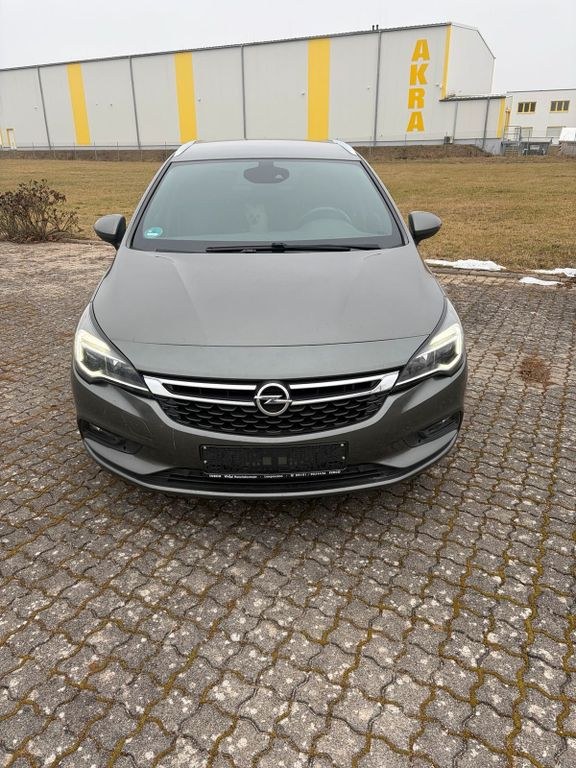 نمای دیگر اوپل آسترا K 1.4 توربو 133500km. TÜV 12.27