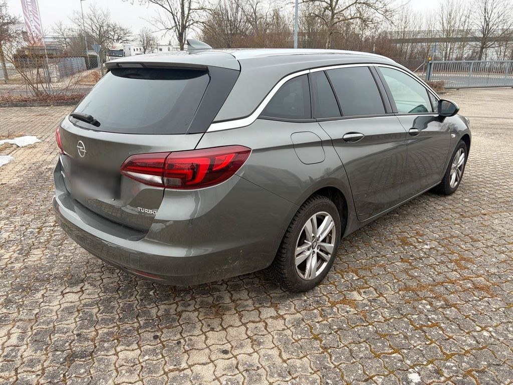 نمای دیگر اوپل آسترا K 1.4 توربو 133500km. TÜV 12.27