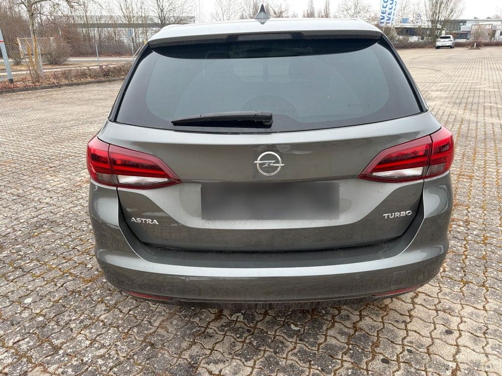 نمای دیگر اوپل آسترا K 1.4 توربو 133500km. TÜV 12.27