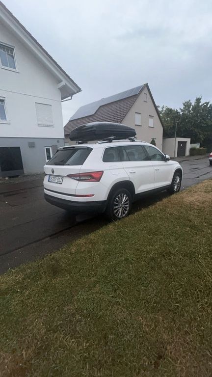 نمای دیگر اشکودا کودیاک 2.0 TDI SCR 140kW DSG 4x4 استایل استایل
