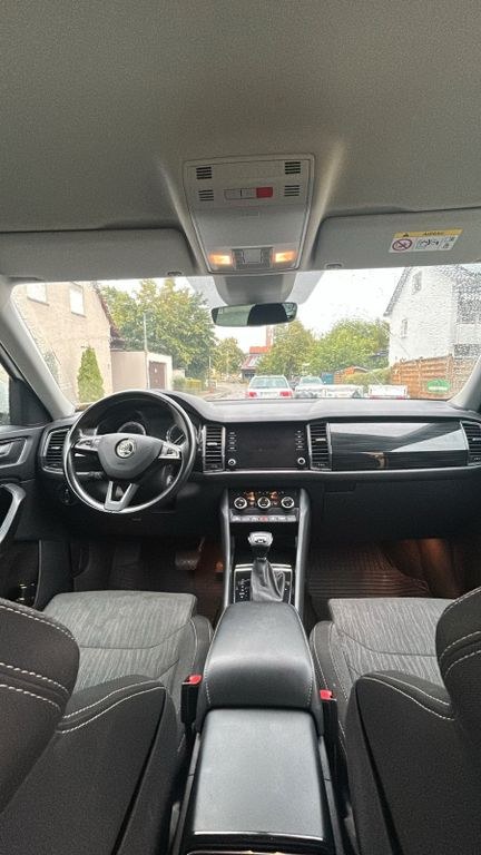 نمای دیگر اشکودا کودیاک 2.0 TDI SCR 140kW DSG 4x4 استایل استایل
