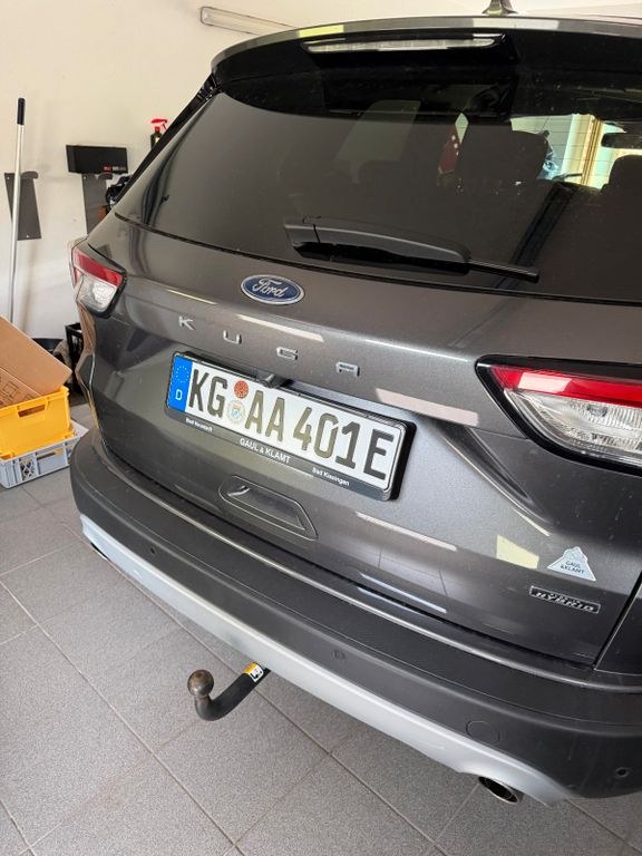 نمای دیگر فورد کوگا 2.5 دوراتک PHEV گرافیت تک ادیشن CV...
