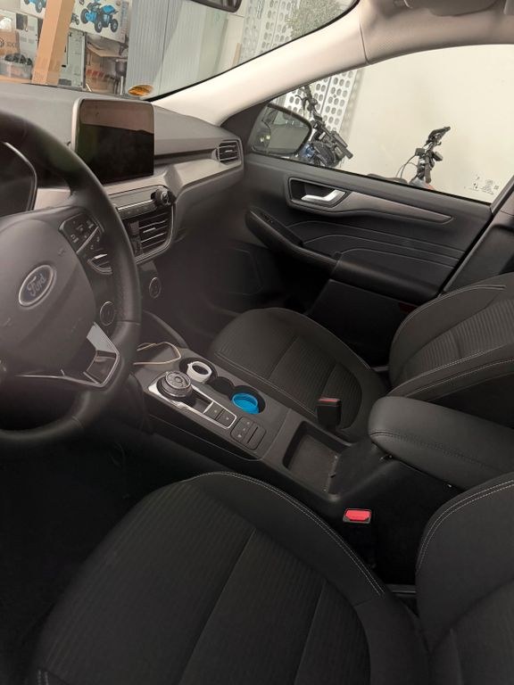 نمای دیگر فورد کوگا 2.5 دوراتک PHEV گرافیت تک ادیشن CV...