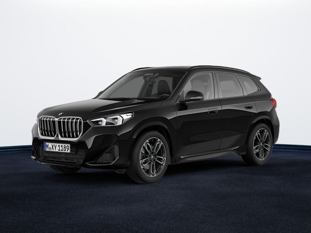 نمای دیگر بی ام و X1 xDrive23i ام اسپورت پانو AHK HUD 360° LED ACC