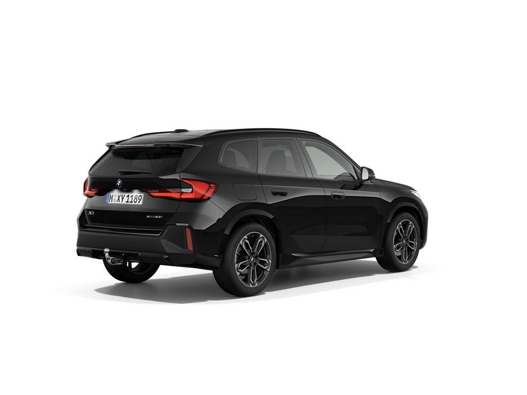 نمای دیگر بی ام و X1 xDrive23i ام اسپورت پانو AHK HUD 360° LED ACC