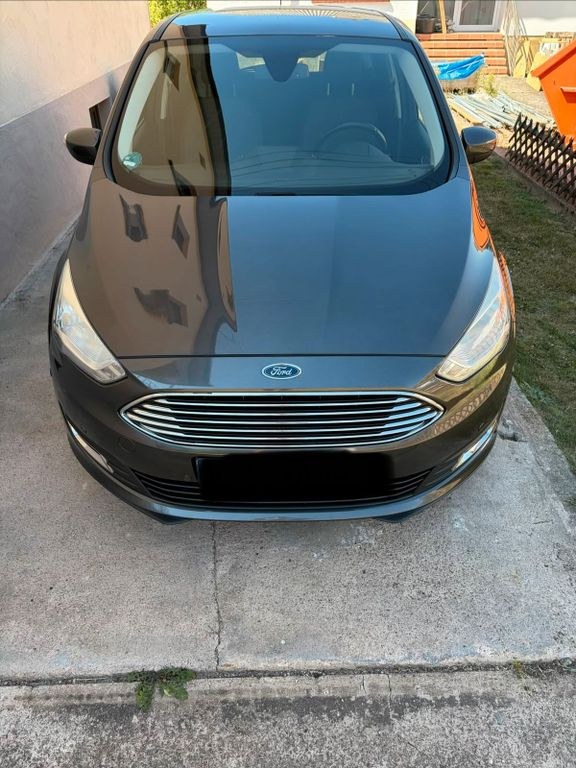 فورد C-Max تیتانیوم AHK دست دوم - TÜV 05/2027