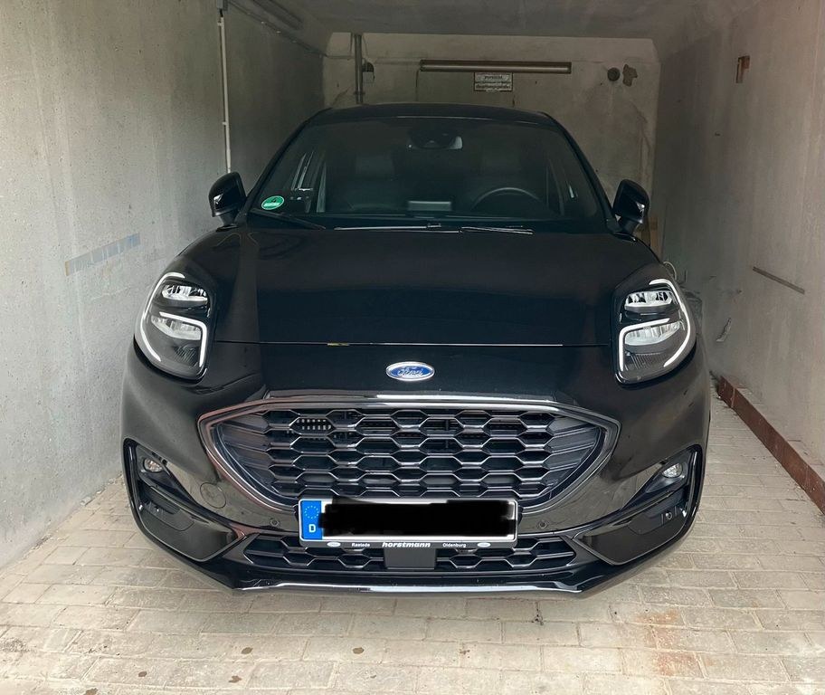 نمای دیگر فورد پوما ST-line