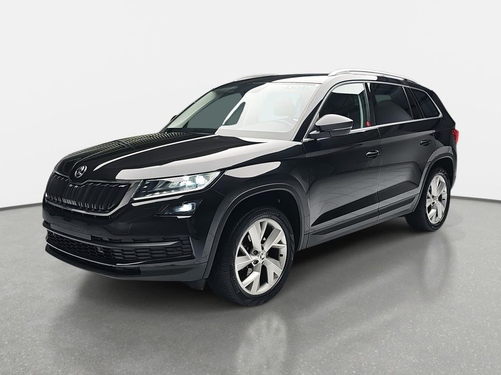 نمای دیگر اشکودا کودیاک 1.5 TSI DSG استایل ناوی LED ACC LM19 AHK