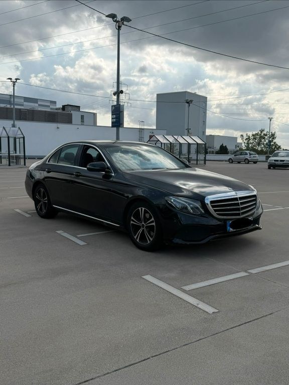 مرسدس بنز ای-کلاس E 220 d دیزل سال ساخت 2018