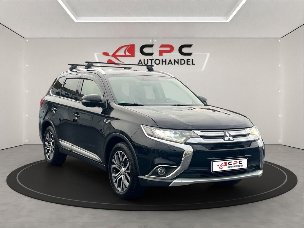 میتسوبیشی اوتلندر تاپ 4WD