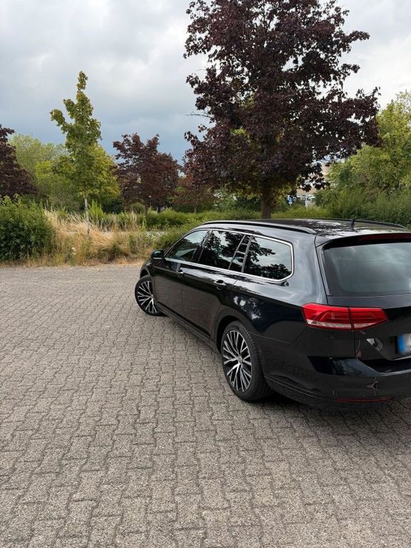 نمای دیگر فولکس واگن پاسات 2,0TDI DSG