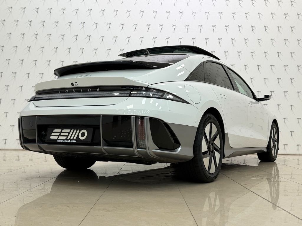 نمای دیگر هیوندای آیونیک 6 77,4kWh 325ps 4WD یونیک 360°K/GSD/DIGI