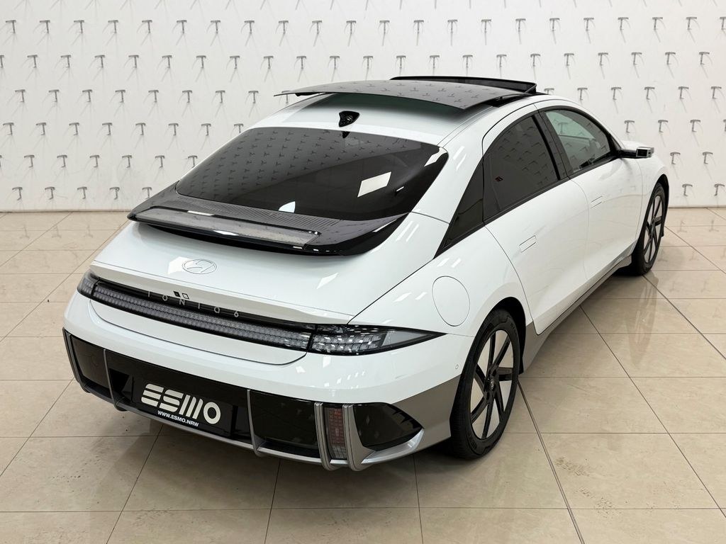 نمای دیگر هیوندای آیونیک 6 77,4kWh 325ps 4WD یونیک 360°K/GSD/DIGI