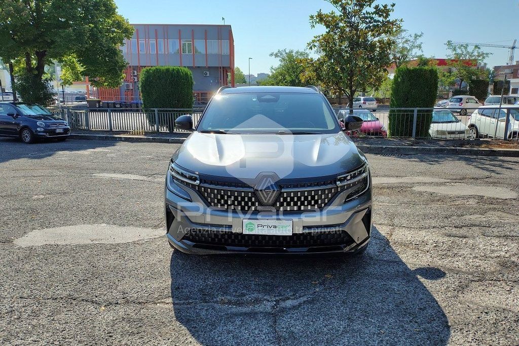 نمای دیگر رنو رنو استرال استرال فول هایبرید E-Tech 200 C